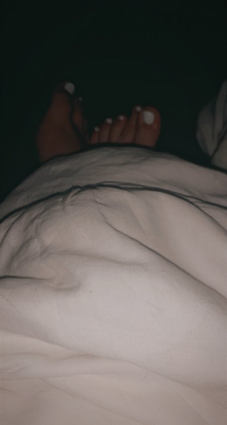 Naken läckt OnlyFans-bild av Ttyn Babyy