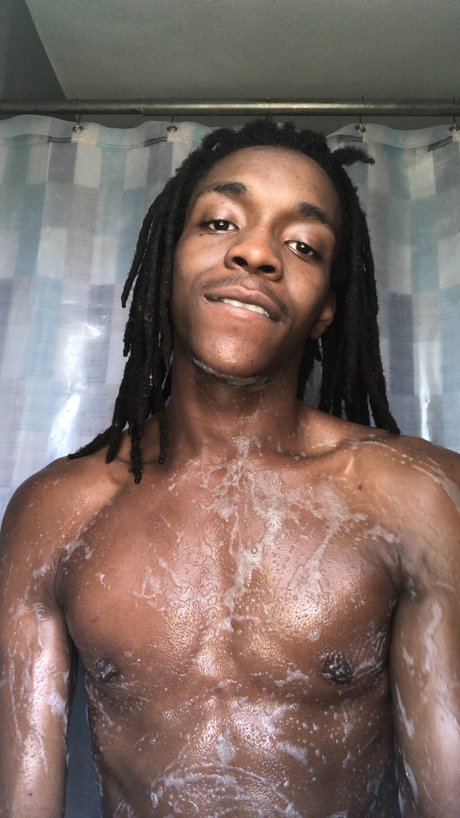 Nagie wyciekłe zdjęcie OnlyFans od Zeussss