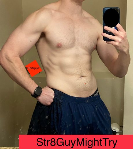 Nahá fotka uniklých OnlyFans od Str8guymighttry