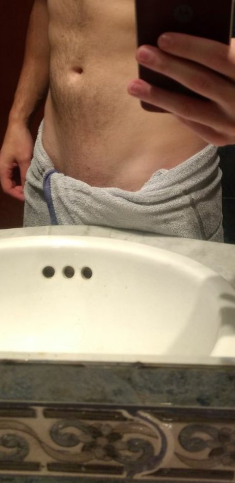 Foto nua vazada do OnlyFans de Tom