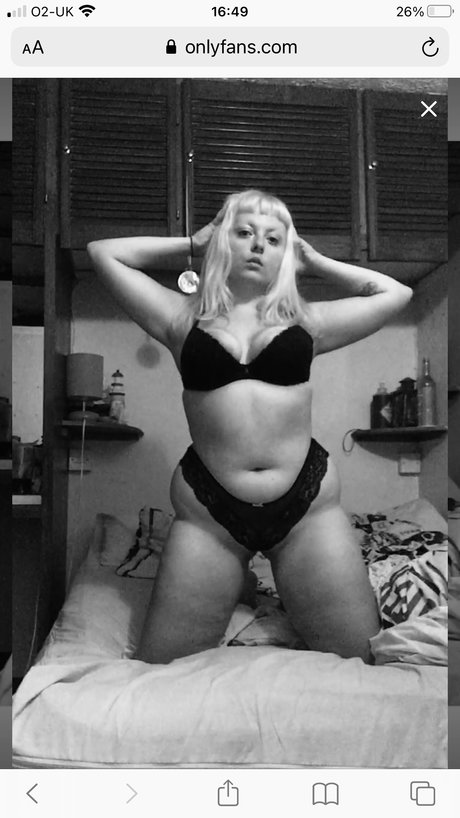 Nagie wyciekłe zdjęcie OnlyFans od Sej