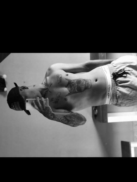 Nahá fotka uniklých OnlyFans od Tincho