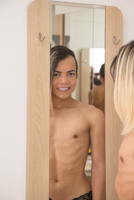 Naken läckt OnlyFans-bild av Rick00