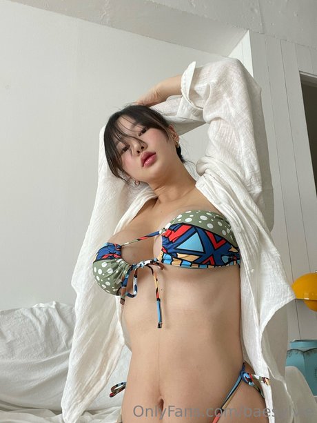 Baesylvie OnlyFansリークヌード写真