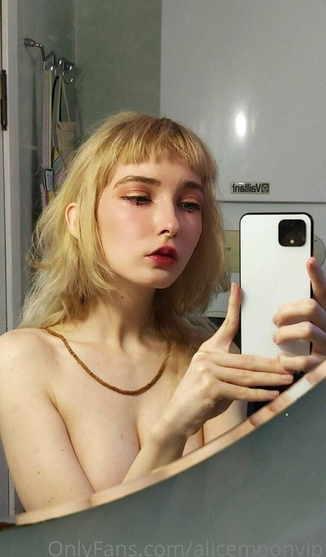 Alice Moon