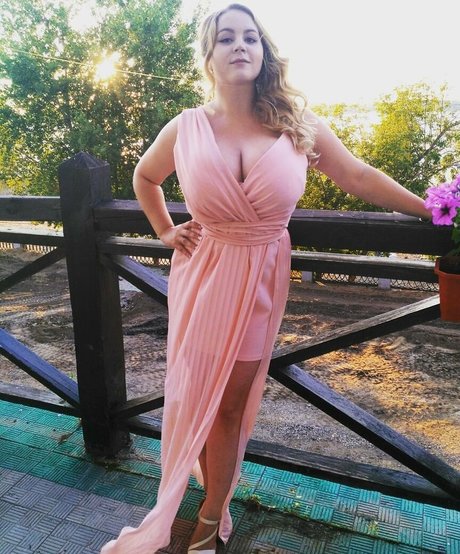 Holly Garner OnlyFansリークヌード写真