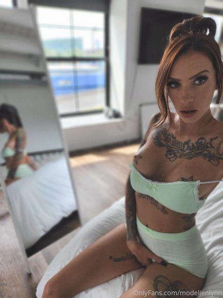 Jennifer Lynn VIP