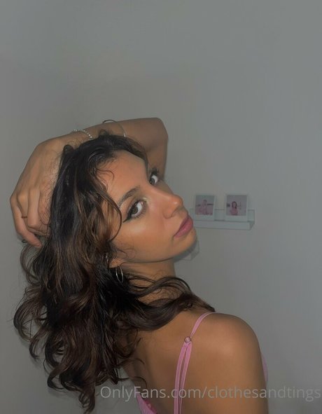 Clothesandtingsss