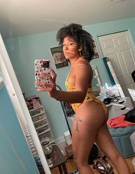 Marti Belle