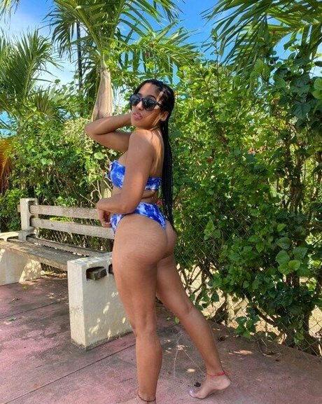 Marti Belle