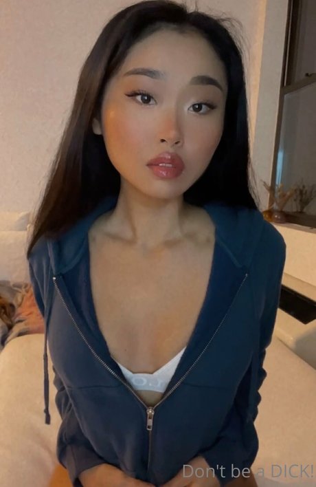 Mimizow OnlyFansリークヌード写真