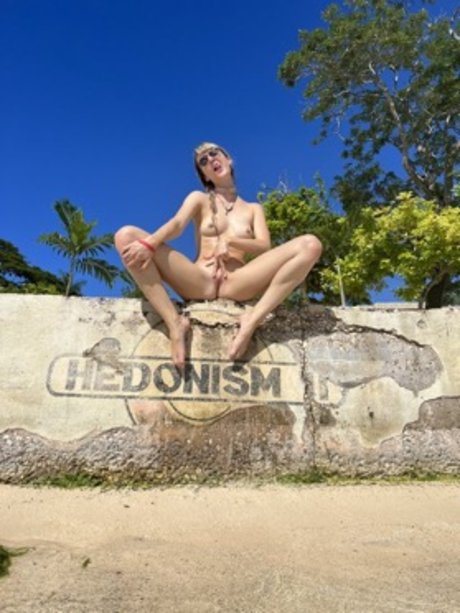 Alasti lekkinud OnlyFans-i pilt Kittenwithfangs