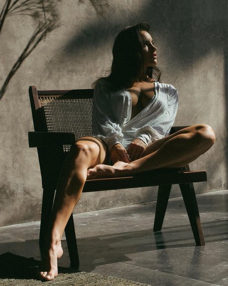 Naken lekkede OnlyFans-bilde av Lucia Javorcekova
