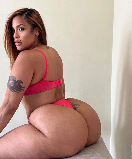 Scarlett Cakez