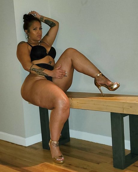 Scarlett Cakez
