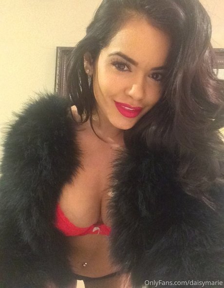 Daisy Marie