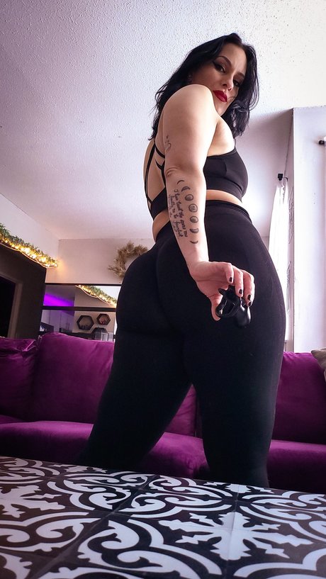Mistress Vera OnlyFans
