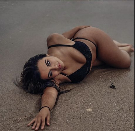 Flavia de Sousa