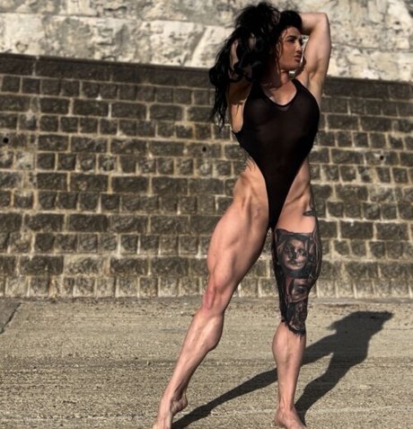 Nahá fotka uniklých OnlyFans od Tori Beaumont