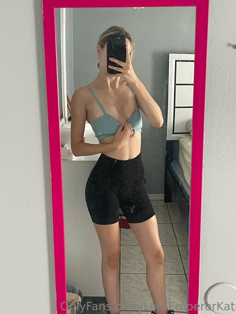 Kat Online Now