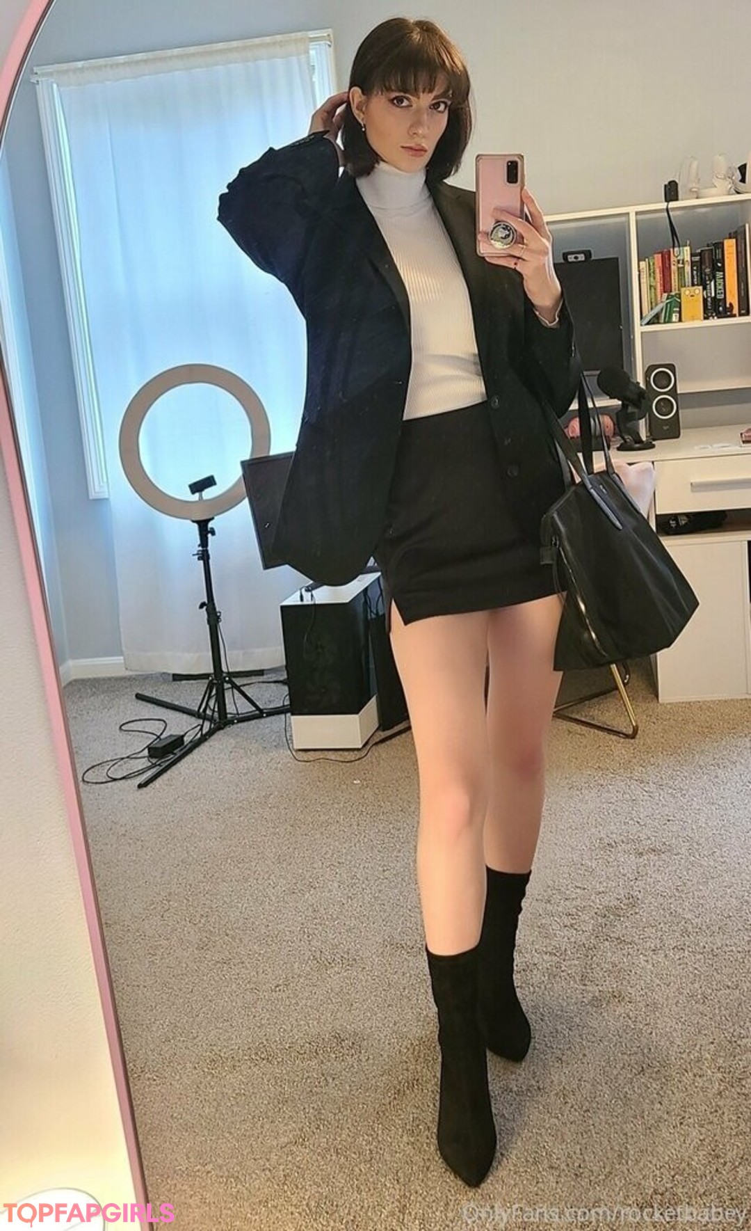 Nahá fotka uniklých OnlyFans od Rocketbabey #1371
