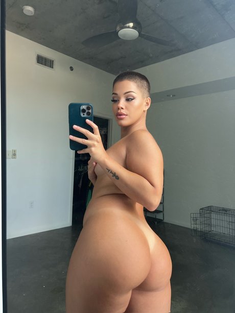 Missjfux