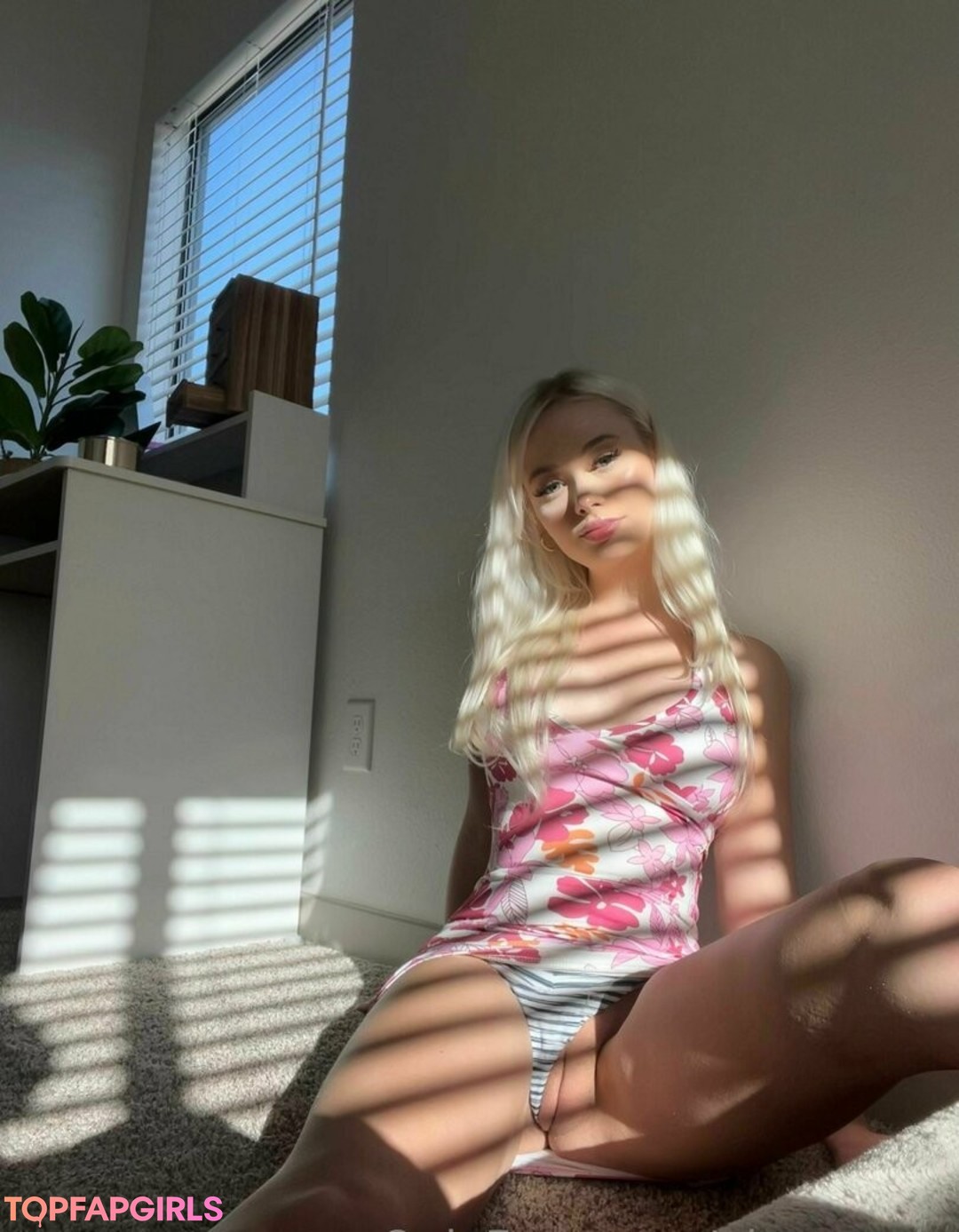 Nahá fotka uniklých OnlyFans od Alyssa Devyn #1489