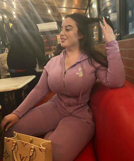 Naken lekkede OnlyFans-bilde av Jpaid69