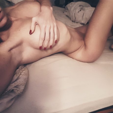 Prunelle Fitgirl  nude leaked OnlyFans photo