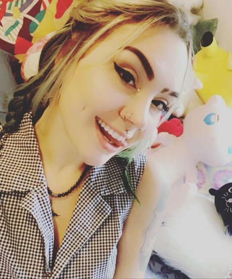 Kitty Lynn