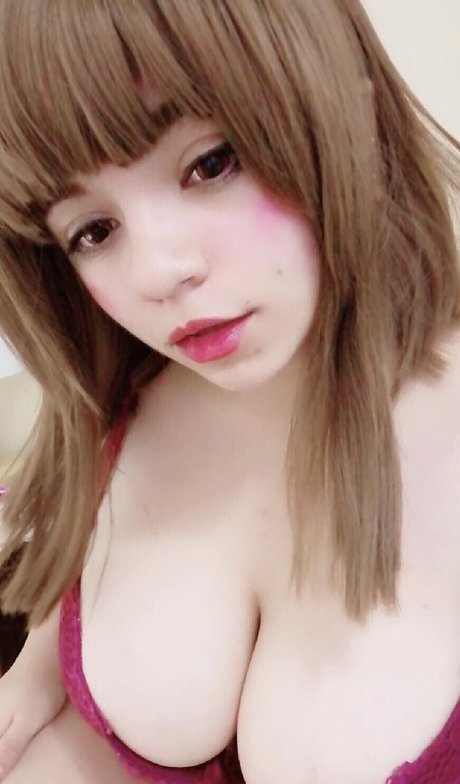 Foto nua vazada do OnlyFans de Darling Cute