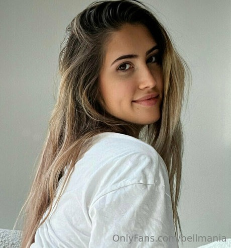 Naken läckt OnlyFans-bild av Bellmania