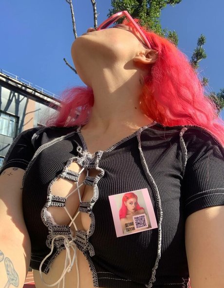 Alaston vuotanut OnlyFans-kuva Drumaqueen
