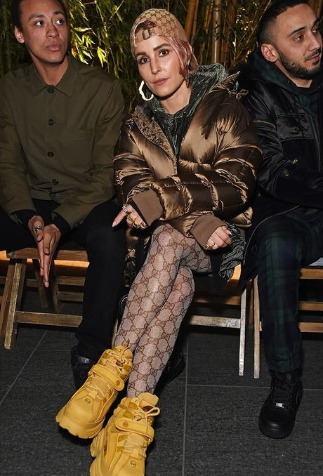 Naken lekkede OnlyFans-bilde av Noomi Rapace