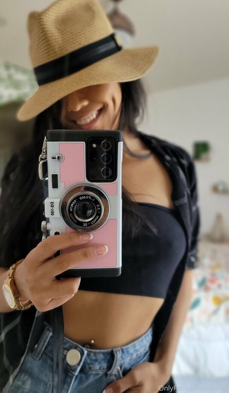 Nahá fotka uniklých OnlyFans od Jadakai