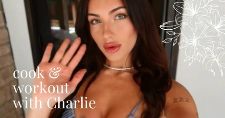 Charliefoxxxxx2