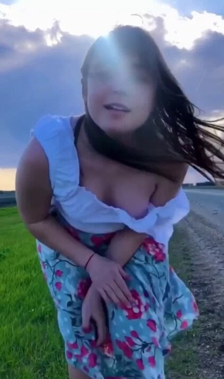 Nahá fotka uniklých OnlyFans od Charlotte Winslow
