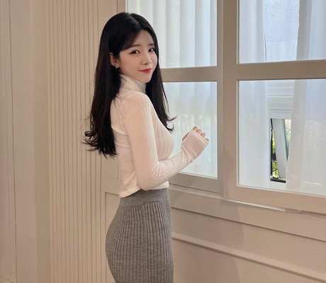 Naken lekkede OnlyFans-bilde av Asmr Yeonchu