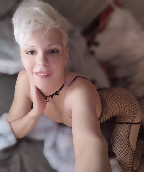 Blonditwink
