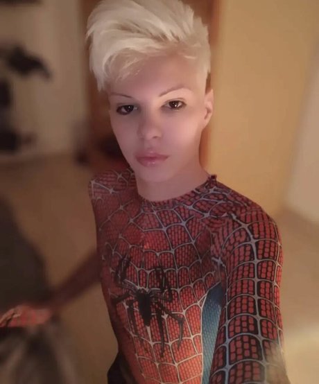 Blonditwink
