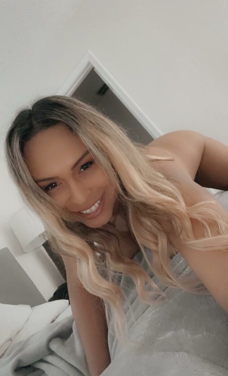Adrianna Vega