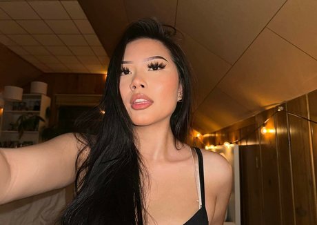 Faith Vang