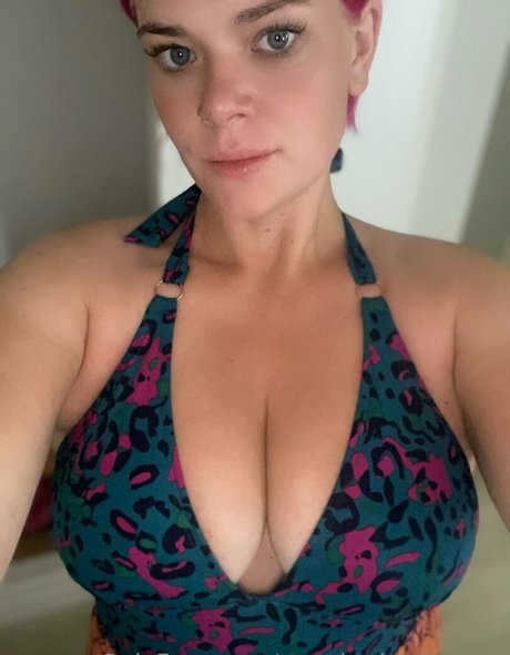 Naughtyjessieduke