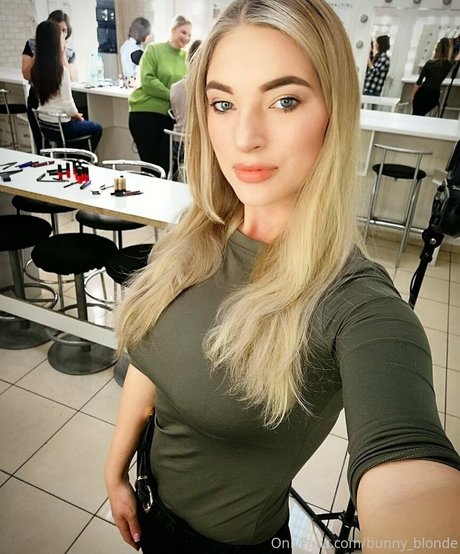 Bunnyblondee  nude leaked OnlyFans photo