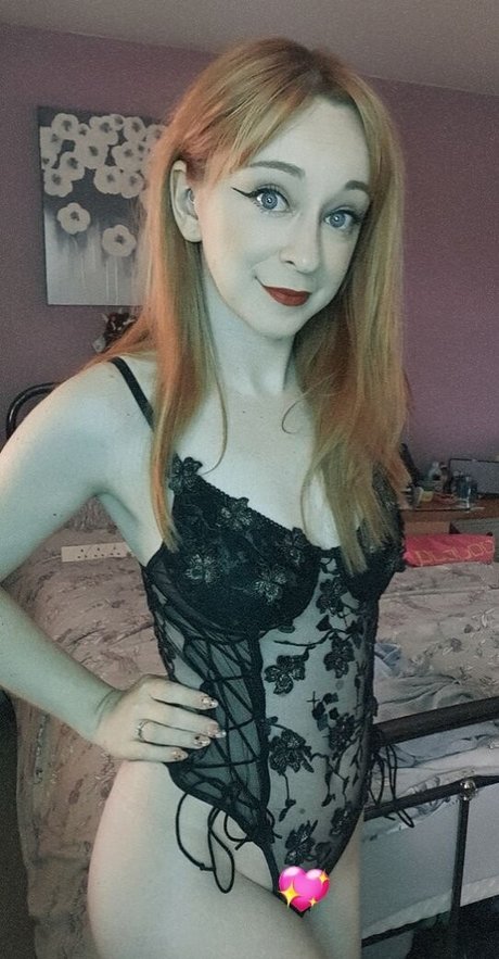 Nahá fotka uniklých OnlyFans od Bronnylovesyou