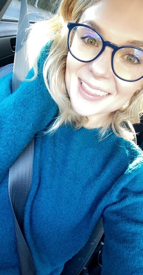 Nahá fotka uniklých OnlyFans od Pregnantcaireen