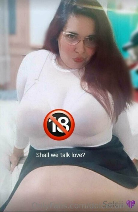 Nahá fotka uniklých OnlyFans od Dolcecamila