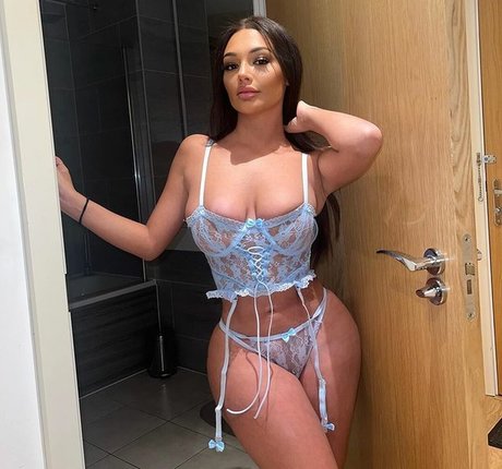 Photo nue de fuite OnlyFans de Angelsummmers