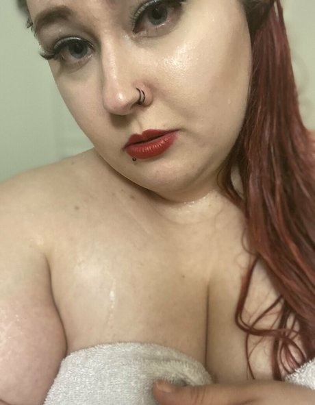 Misshoneycatt