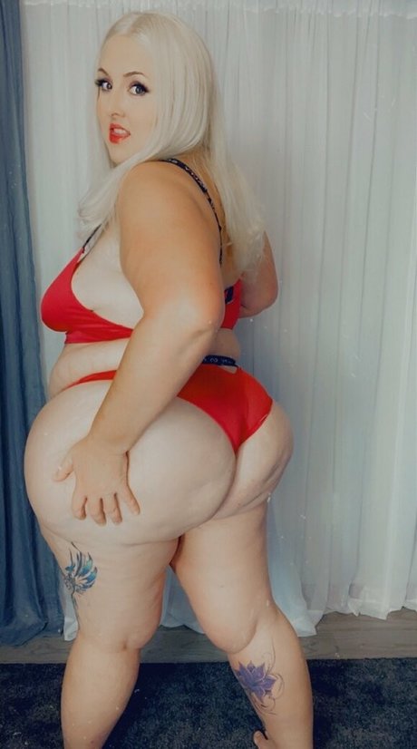 Naakte gelekte OnlyFans-foto van Sweetcherrybbw